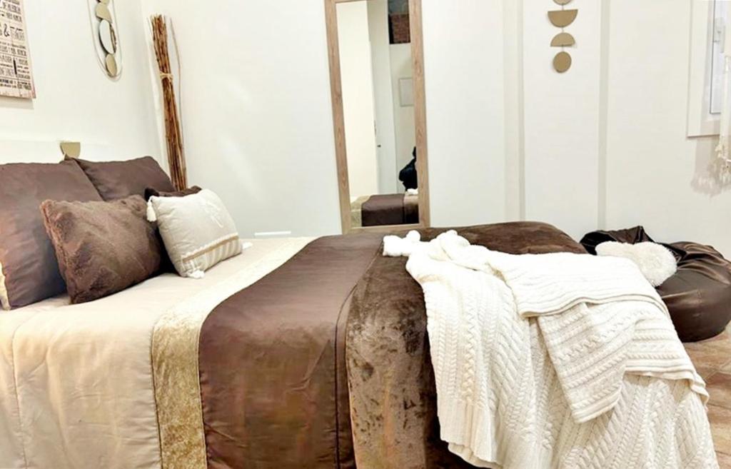 Holibai, Rulina , Single Private Ensuite, Байона Екстер'єр фото
